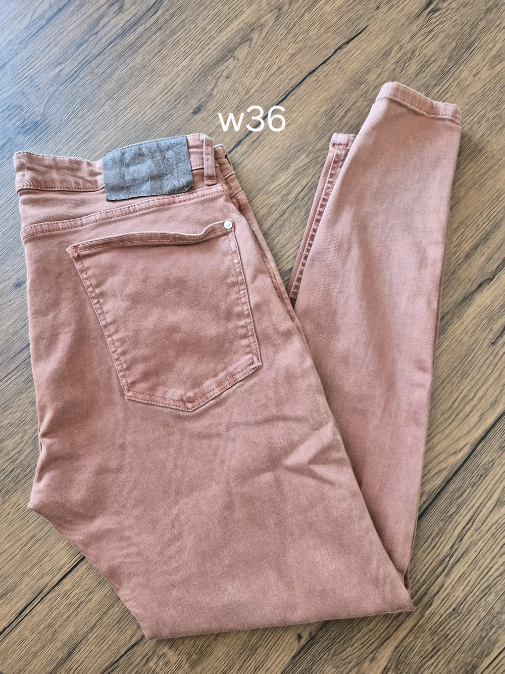 Zara Women’s Skinny Jeans in Dusty Pink